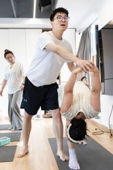-依灵瑜伽普拉提连锁