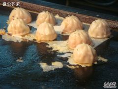 -六合夜市