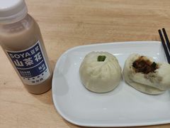 -李与白包子铺(桐梓林店)