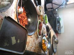 大锅炖菜-老六杀猪菜(进乡街店)