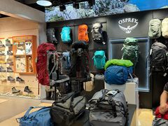 -三夫户外(天钥桥路店)