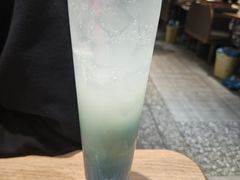 -街角等你.大连海鲜烧烤(西安路店)
