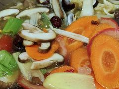 -云南野生菌石锅鱼石锅鸡(大金塔店)