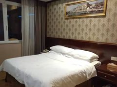 -维也纳酒店(广州番禺市桥地铁站店)