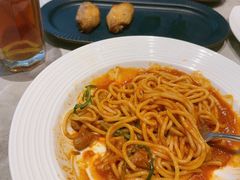 -必胜客(漕宝路店)