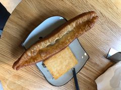 鸡蛋黄油油条-早安山丘·豆浆油条(小木桥路店)