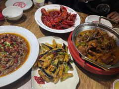 -叶派龙虾•招牌香辣蟹·海鲜(中海国际店)