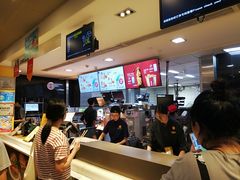 -麦当劳(海岸城店)