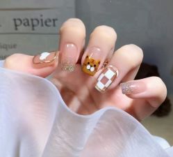 -悦指间美甲美睫