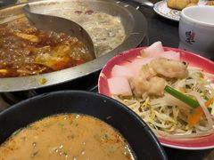 -沸炉重庆老火锅(军事博物馆店)