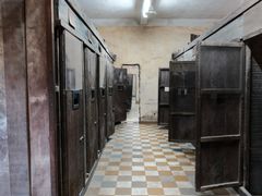 -吐斯廉屠杀博物馆