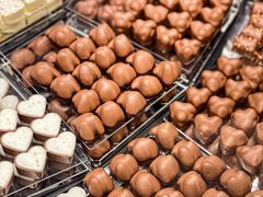 -Laderach 莱德拉(上海环贸iapm店)