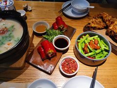 -潮粥荟·潮汕砂锅粥(朝阳大悦城店)