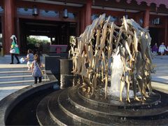 三亚亚龙湾华宇度假酒店(原三亚华宇皇冠假日酒)-三亚亚龙湾雅高美爵酒店