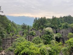 -梭布垭石林景区