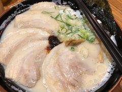 -横浜家系ラーメン壱角家(新宿アルタ裏店)