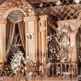 YiMo  Wedding | 一场好看的香槟色婚礼