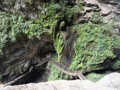 -龙水峡地缝景区