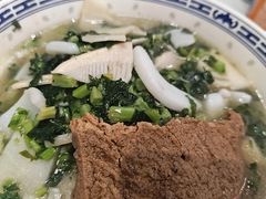 -鲁达面馆本帮风味(共康东路店)