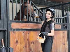 -名驭国际马术学院