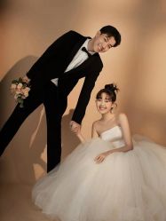 -LOMO乐玛婚纱摄影(口碑严选店)