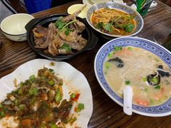-亚忠小吃店(曾厝垵店)