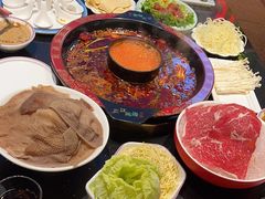 -三江两海老火锅(北京首店)