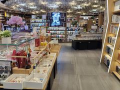-覔书店(壹方城店)
