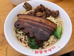 大肉面-泰顺江南春面馆
