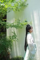 -一揽芳华汉服旗袍体验馆(拙政园店)