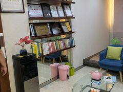-蒙恩齿科(福田金中環店)
