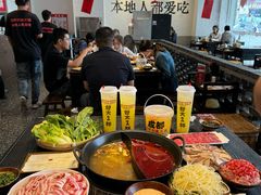 -冯校长老火锅(中联广场店)