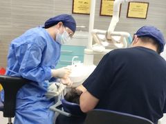 -上海仁爱医院口腔科 · 种植