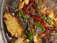 -吞鱼兽麻辣烤鱼(万达店)