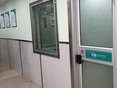 -佳雯宠物医院(金华南路分院)