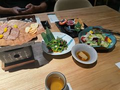-本源食集 日式烧肉·炉端烧(东海缤纷店)