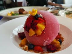 覆盆子气球-佐度王子扒房(天鹅湖店)