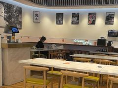 -犇逸·乐山跷脚牛肉·四川现炒(览海店)