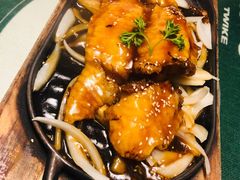 -树下时尚餐厅(翠园街店)