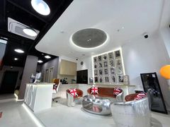 -享受健身·美体塑形馆