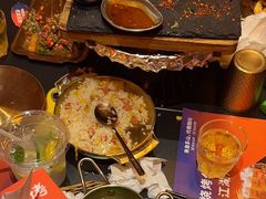 -何师烧烤Pro ·江湖川菜·小龙虾·精酿啤酒(太古里旗舰店)