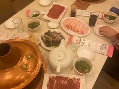 -八先生涮肉房(三里河店)