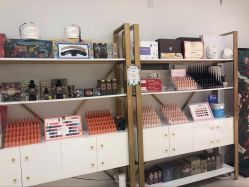 -悦·昕颜美肤美颜中心