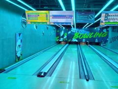 -世代星球·保龄球·镭战真人CS·团建(杨浦店)