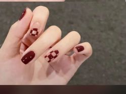 -悦指间美甲美睫