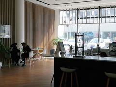 -上海宝诚尊悦宝马4S店(静安店)