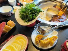 -醉董牛川派鲜肉自选火锅(烟台店)