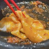 周末就是与朋友相聚吃美食的啊！