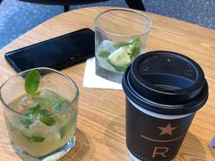 -星巴克臻选(上海合生汇1F店)