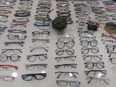 -三叶眼镜城·好视力眼镜店